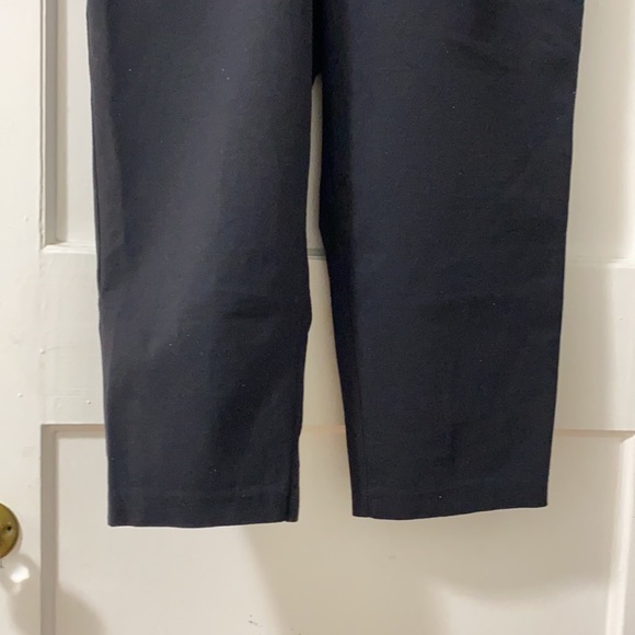 Kit and Ace | Tencel Cashmere Black Cropped Pant 6 - Picture 3 of 9